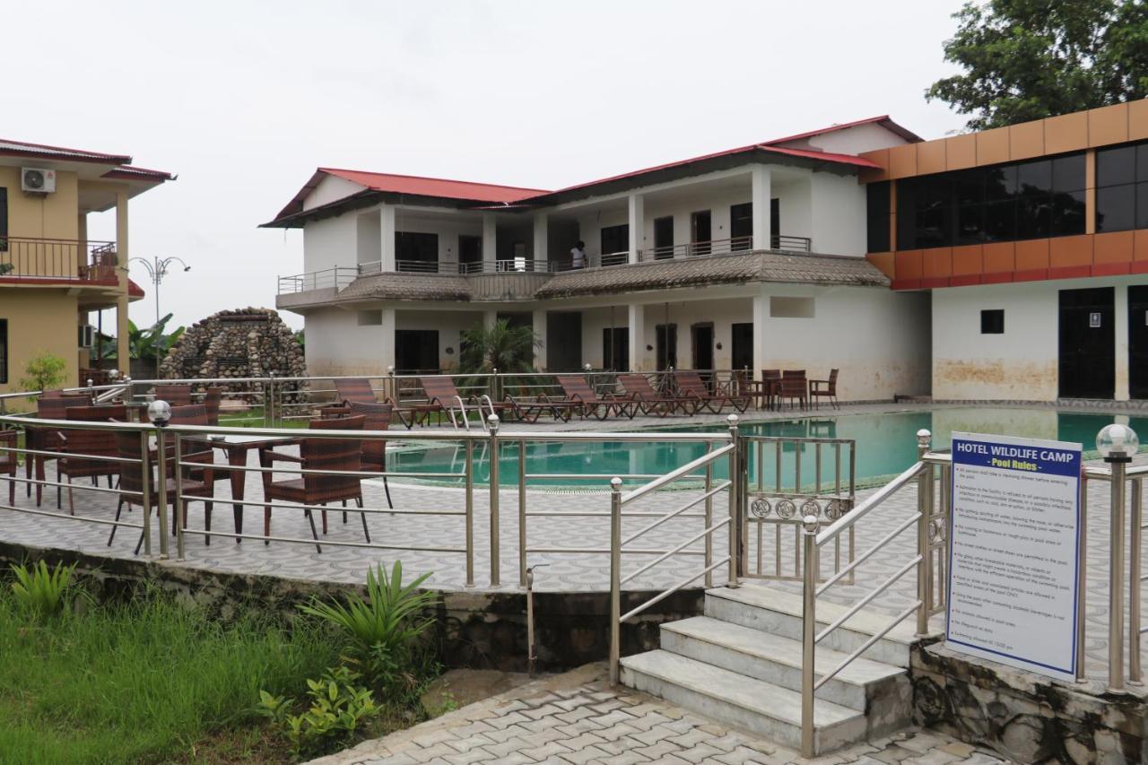 Hotel Wildlife Camp Sauraha Exterior photo