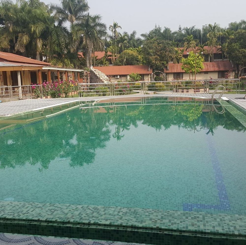 Hotel Wildlife Camp Sauraha Exterior photo